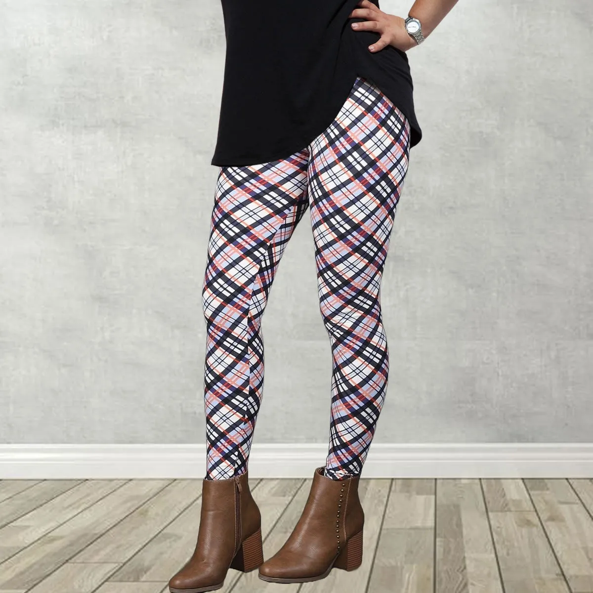 Balmoral Tartan Plaid Print Capri Soft Leggings