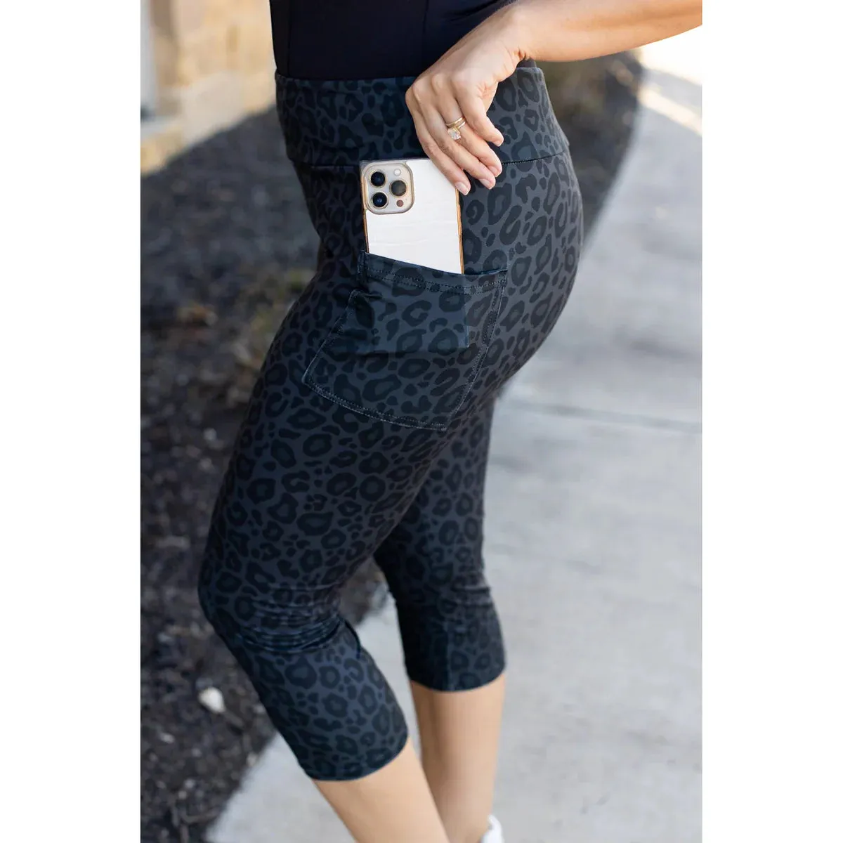 Leopard Pocket Leggings Capri