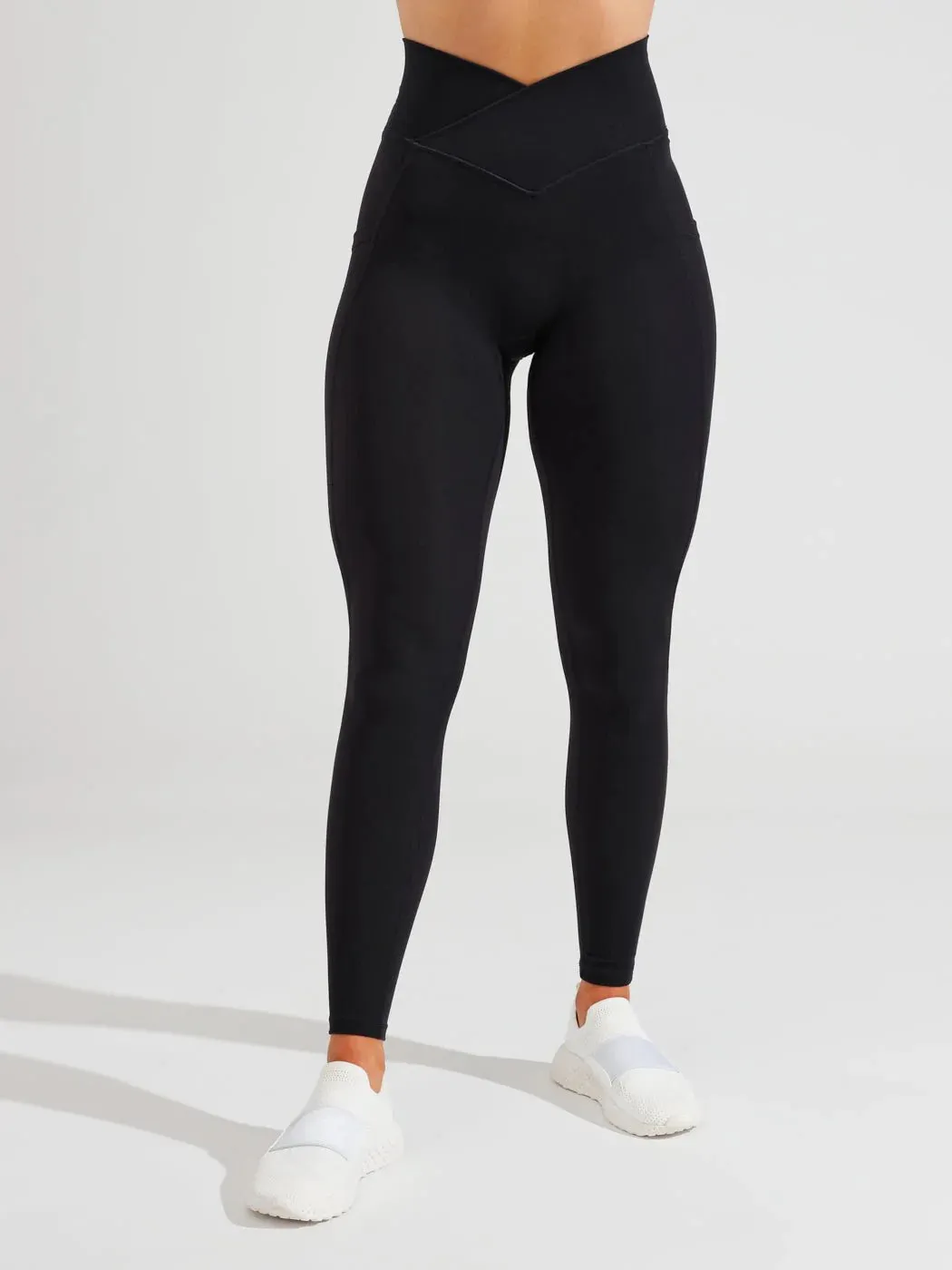 Maria High Rise Pocket Leggings - Black